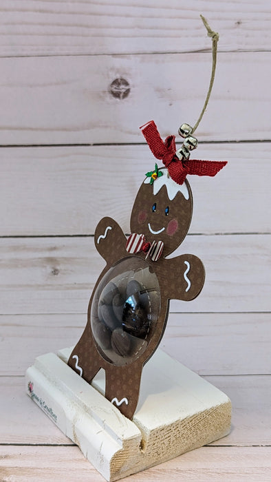 Gingerbread bauble die