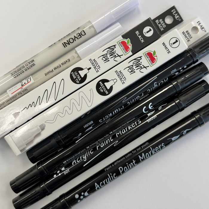 Acrylic Paint Marker - Black & White Replacement Pens